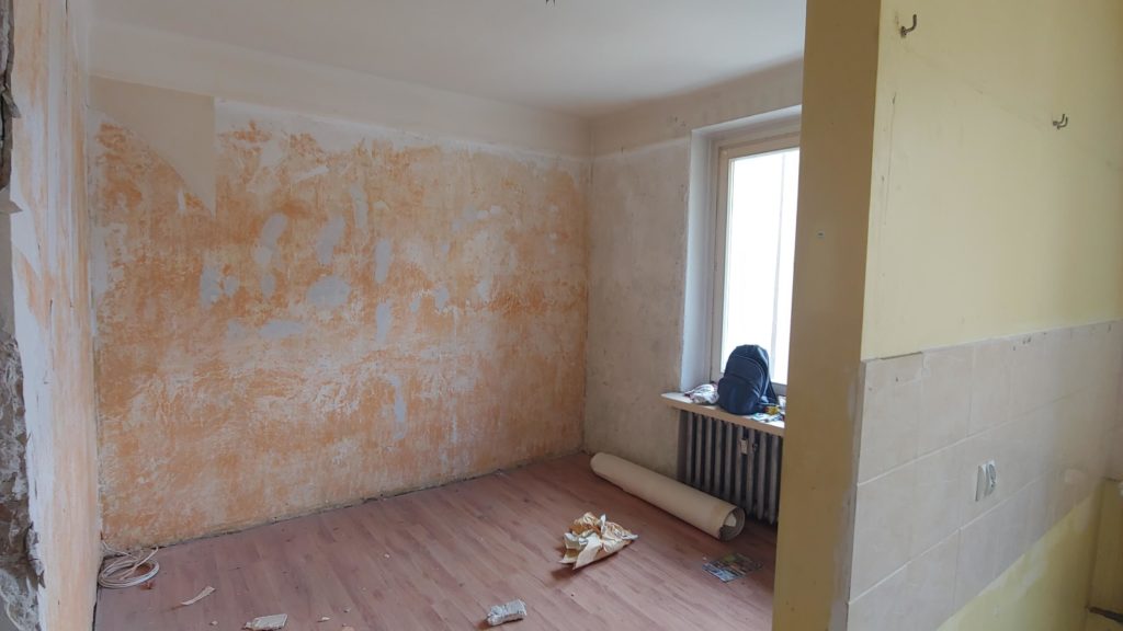 Planujesz zakup starego mieszkania do remontu? Zobacz, co może Cię zaskoczyć!